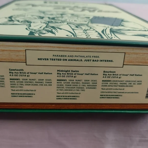 Naughty or Nice Soap 4 Bars Gift Set Duke Cannon Lump Of Coal, Sawtooth, Burbon - Picture 7 of 16